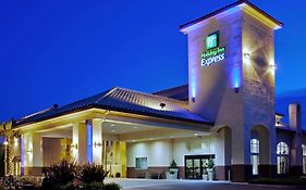 Holiday Inn Express Madera By Ihg