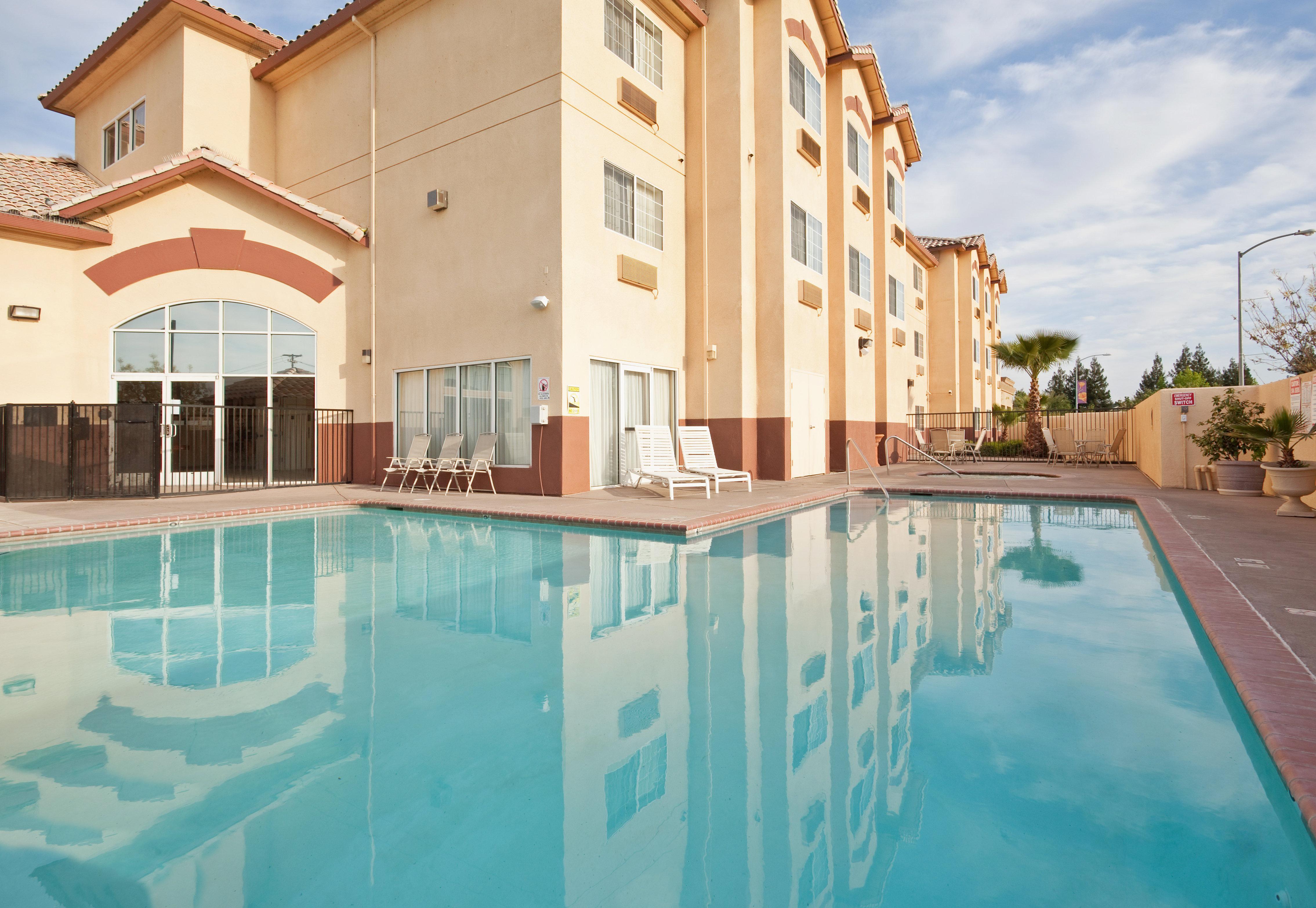 Holiday Inn Express Madera By Ihg Extérieur photo