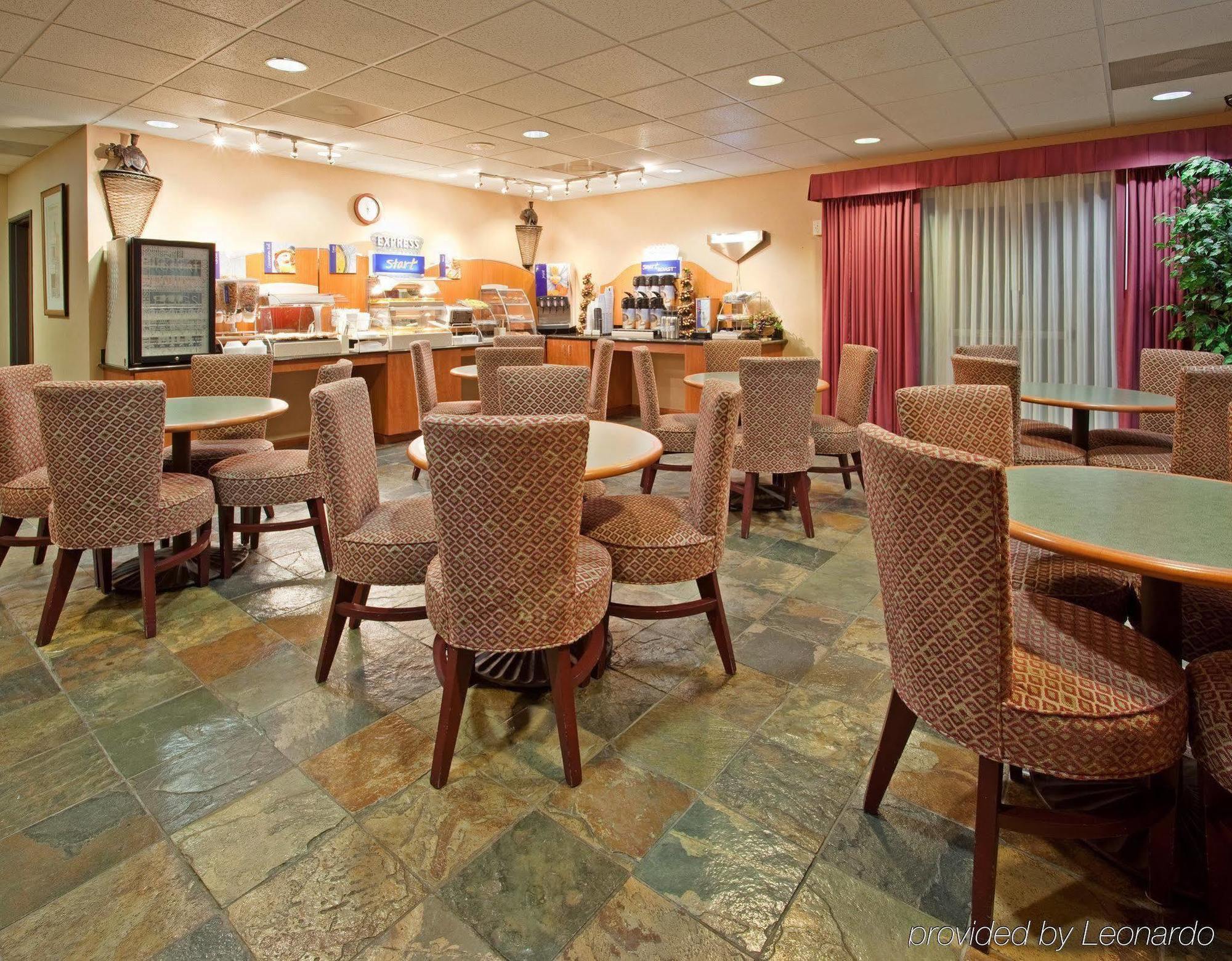 Holiday Inn Express Madera By Ihg Extérieur photo