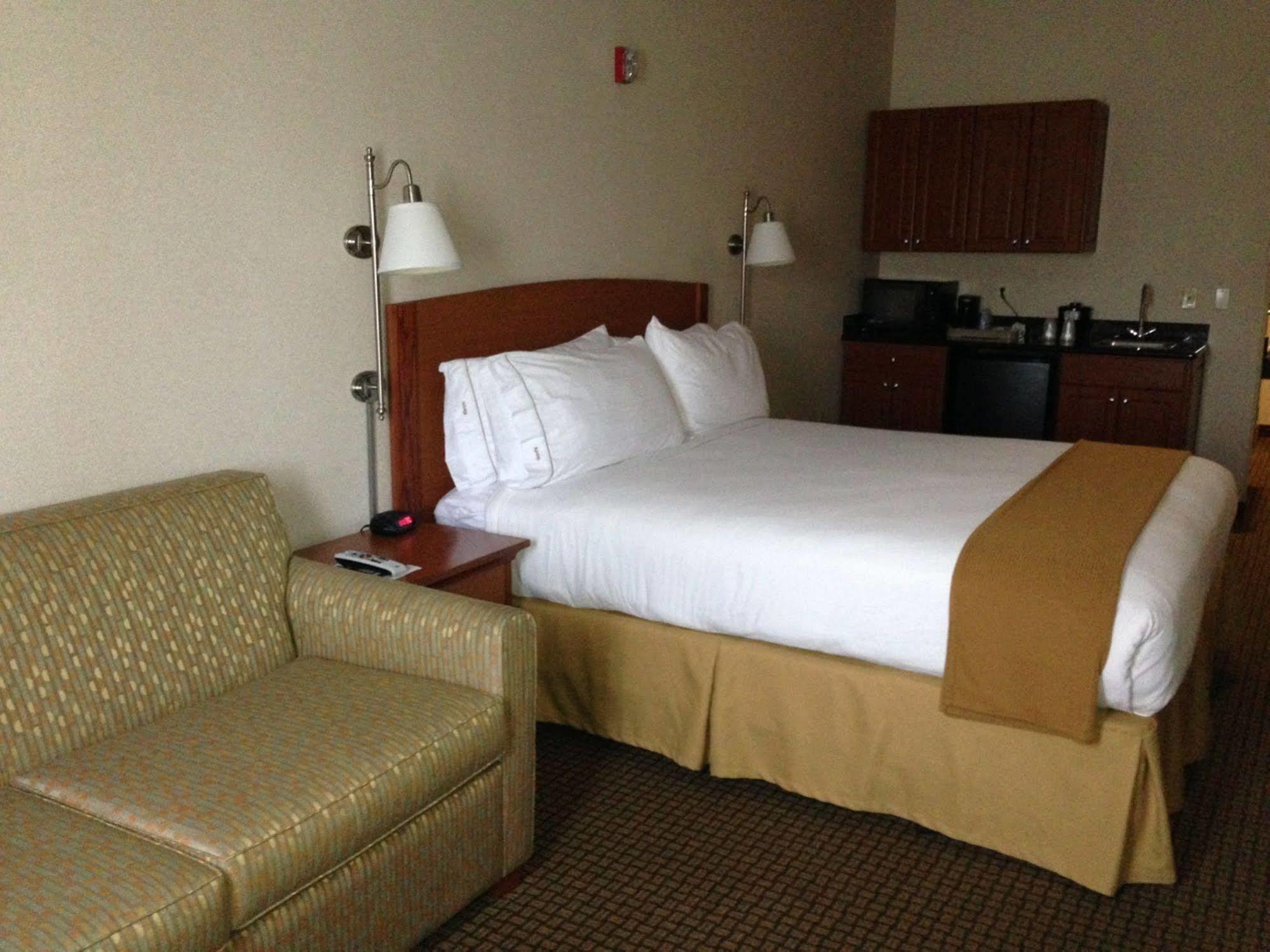 Holiday Inn Express Madera By Ihg Extérieur photo